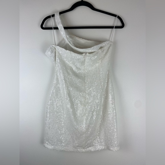 Superdown Revolve Cicely Mini Dress White Sequined One Strap Cocktail Bridal M - Picture 6 of 9